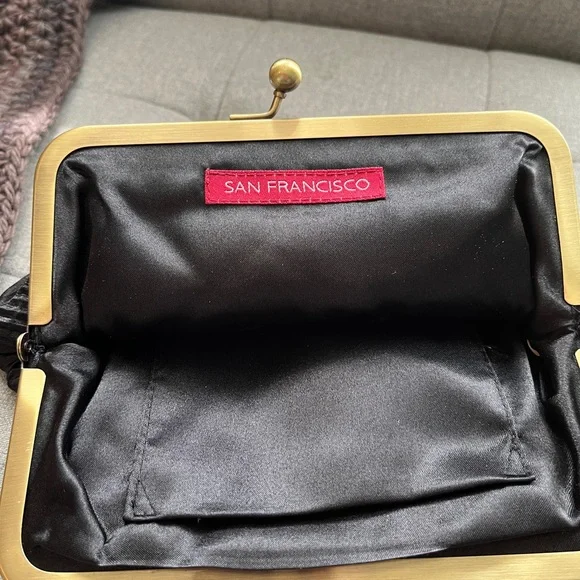 Handbag - Picture 2 of 2